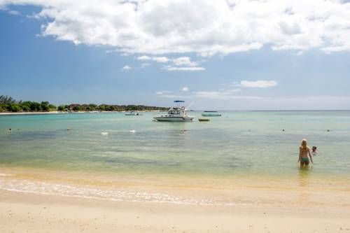 Balaclava,Trou-aux-Biches Mauritius Booking