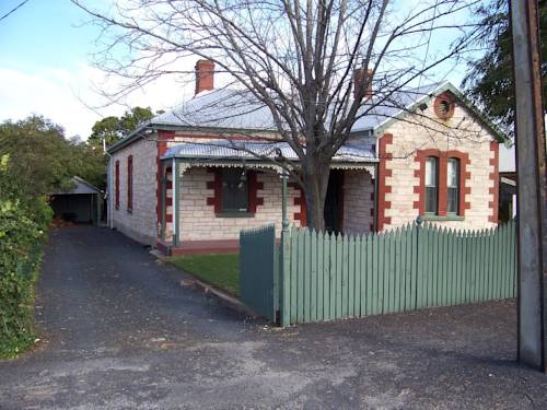 Naracoorte Australia Booking