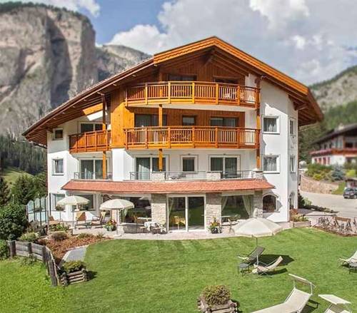 Selva di Val Gardena (Wolkenstein in Gröden) Italy Booking Promo Code Booking.com