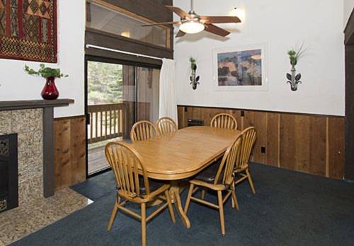 Mammoth Lakes (California) United States Booking