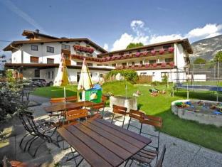 Radfeld Austria Booking