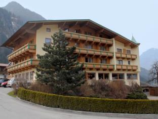 Schlitters Austria Booking