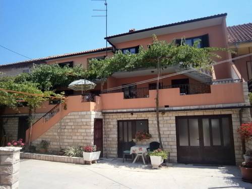 Kornic Croatia Booking
