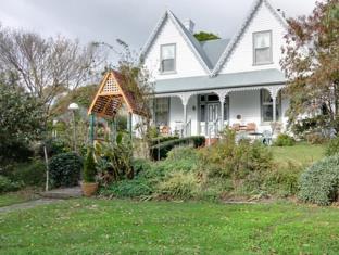 Ulverstone Australia Booking