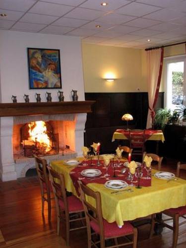 Wildenstein France Booking