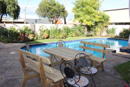 Colac Australia Booking
