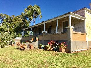 Naracoorte Australia Booking