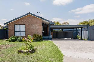 Melton Australia Booking