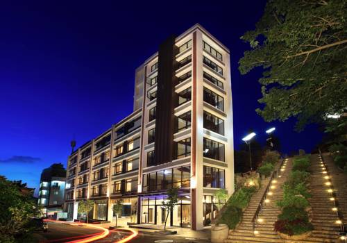 Yuchi Taiwan Booking