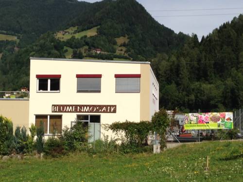 Flattach Austria Booking