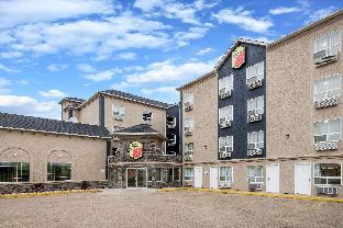 Grande Prairie (AB) Canada Booking