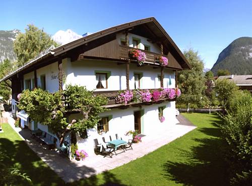 Leutasch Austria Booking