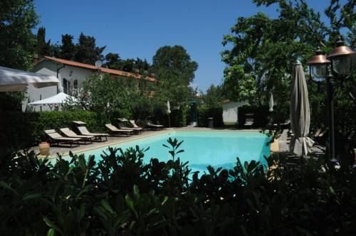Campiglia Marittima Italy Booking